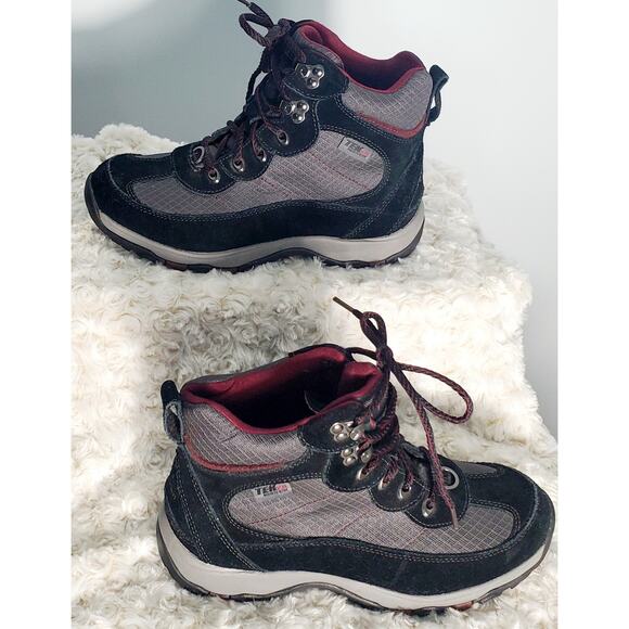 L.L.Bean Womens Black Winter Hiking Boots Size 7.5 Hiking Normcore Preppy sports - Picture 8 of 8